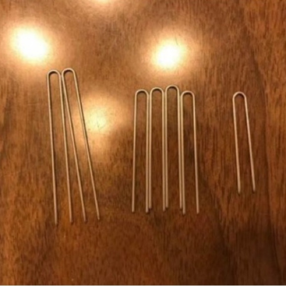 Civil War reenacting straight hairpins